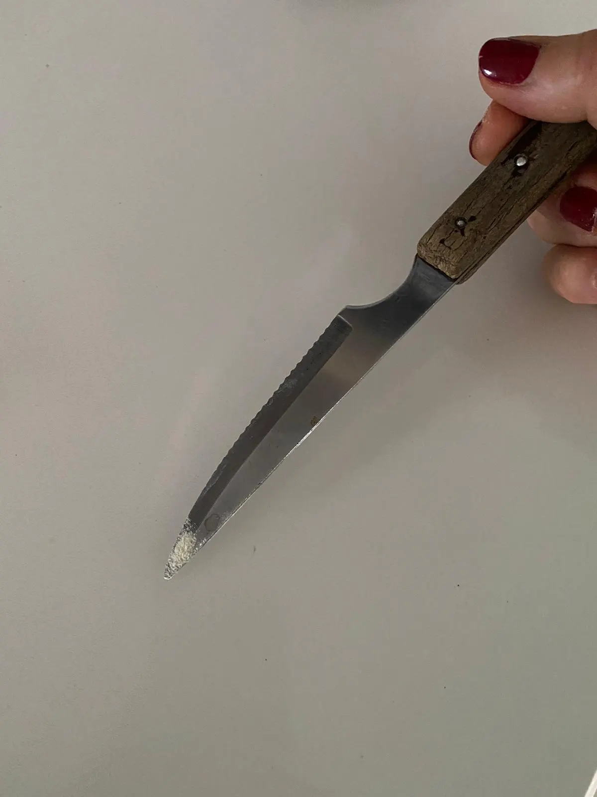 Dosificación del fermento láctico con la punta de un cuchillo